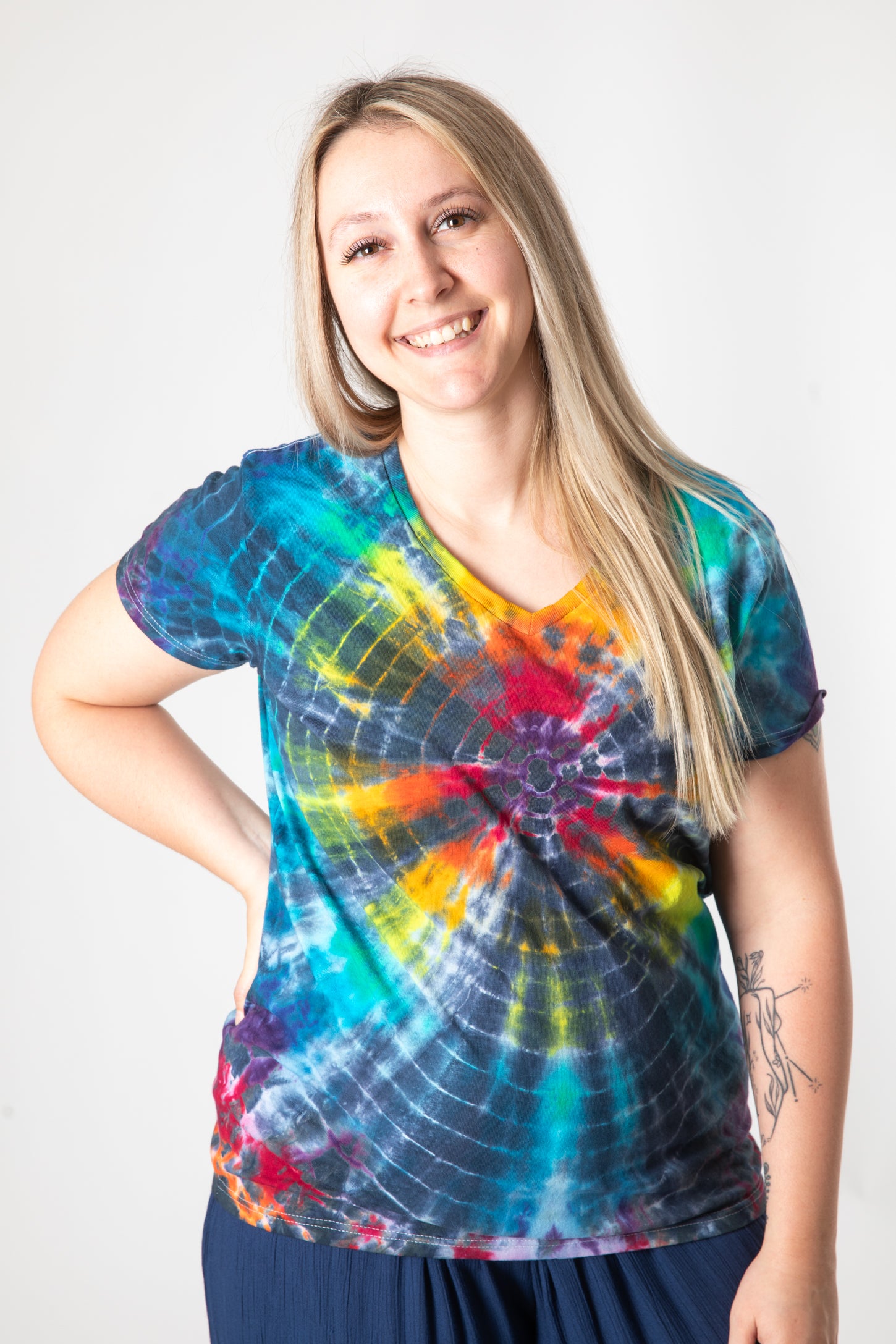 Ladies tie dye store shirts