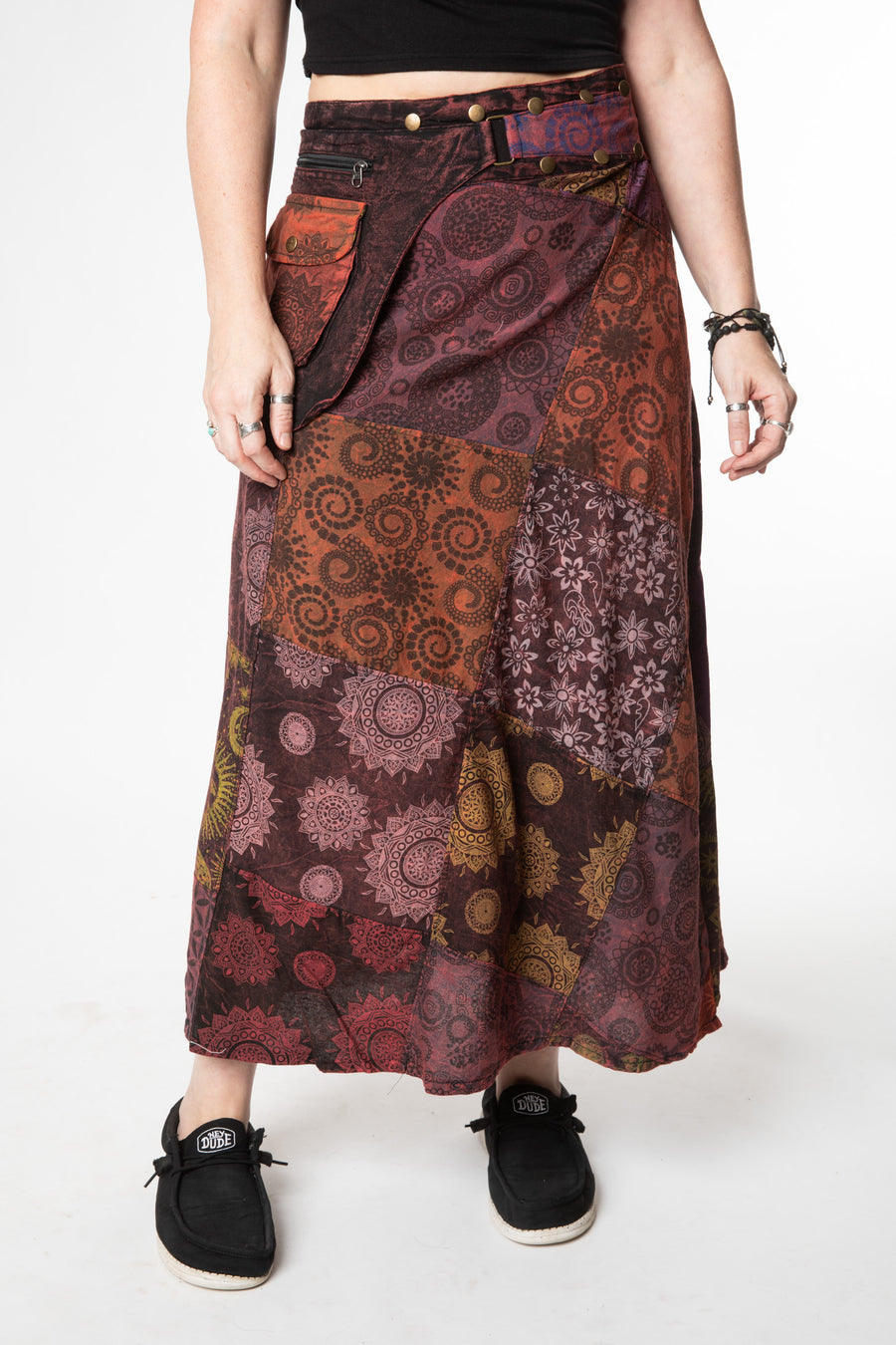 Margaret is wearing size S/M patchwork maxi skirt in maroon 