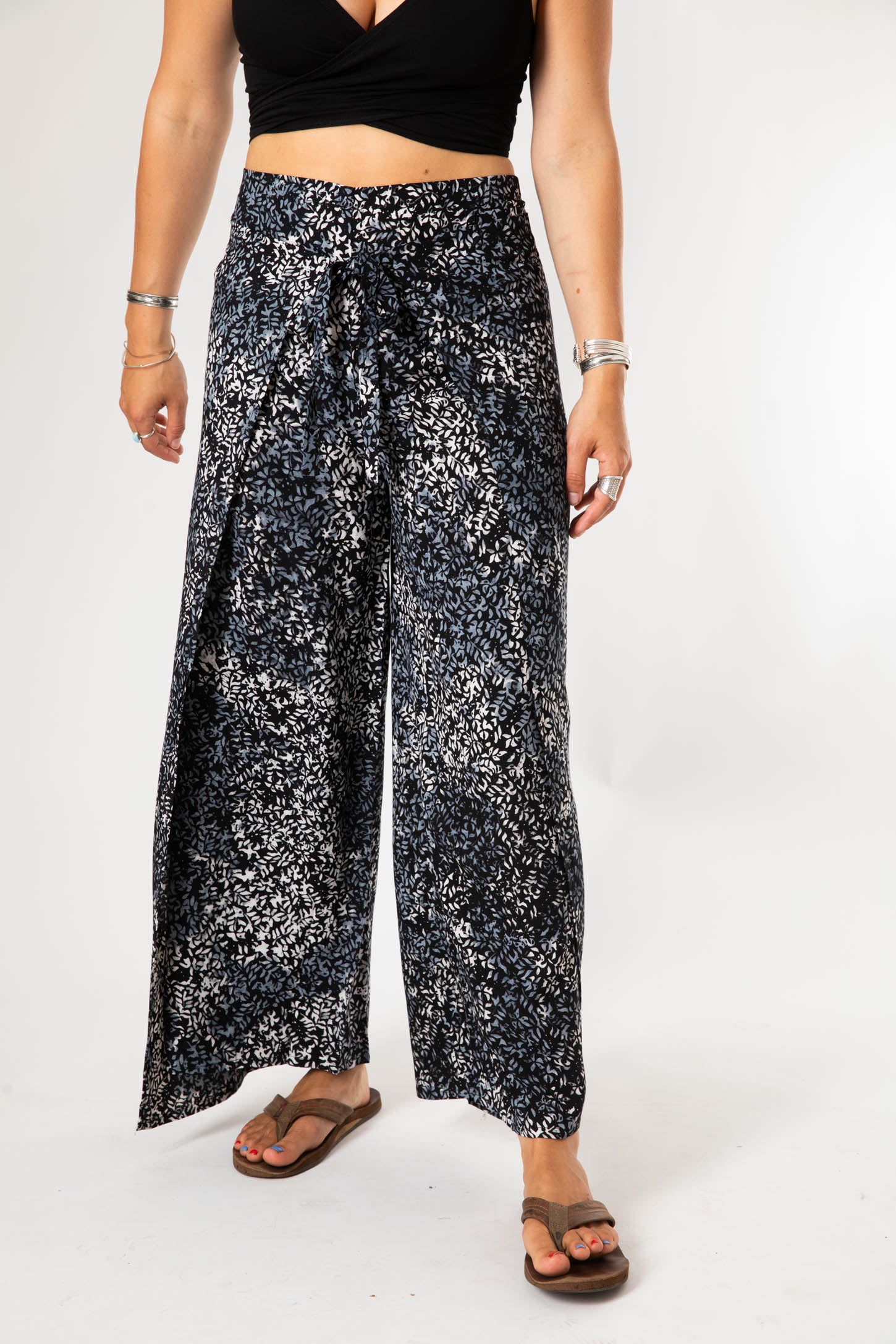 Buy Beige Trousers & Pants for Women by SAM Online | Ajio.com